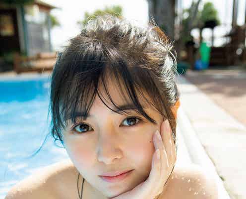 頓知気さきな「週プレ」初表紙 “ちょいとレトロ”グラビアで美ボディ披露