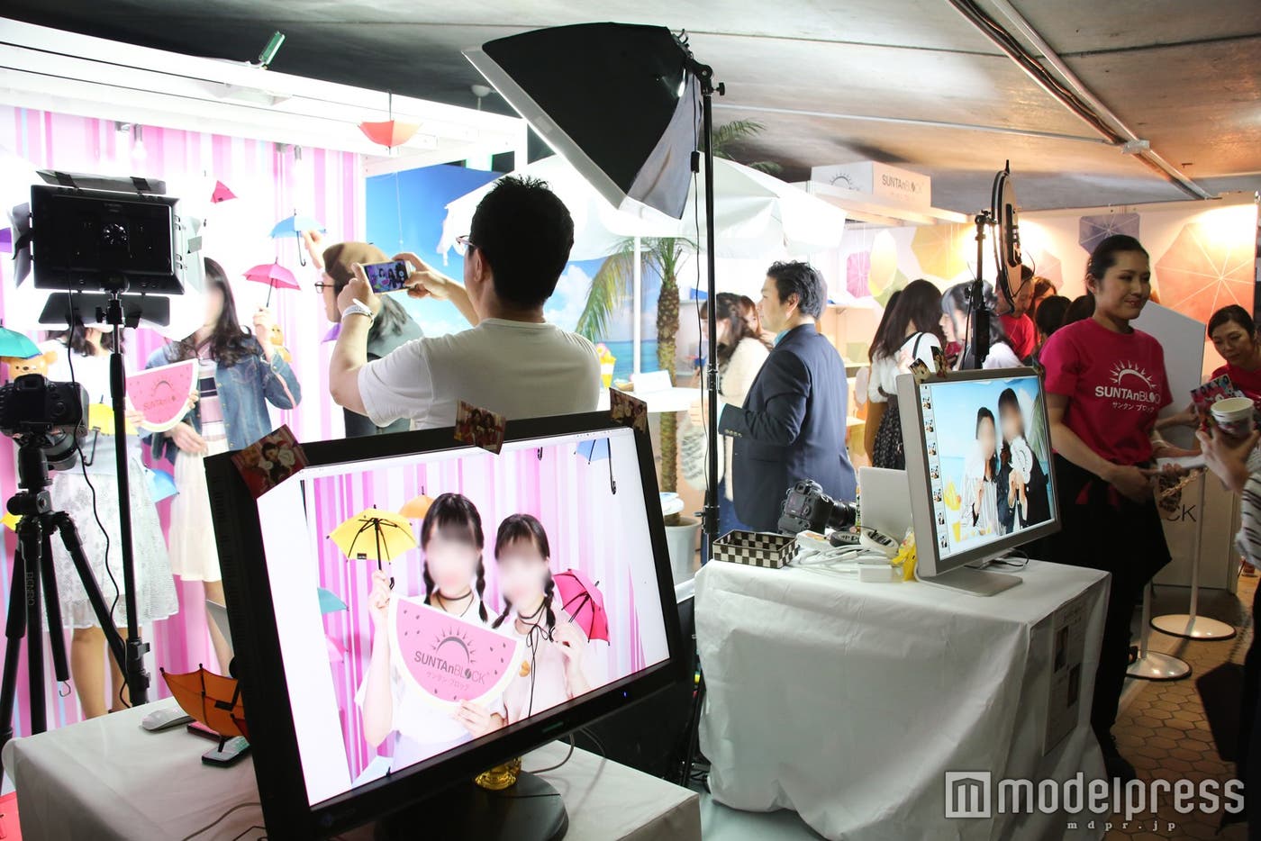 「サンタンブロック」ブースの様子(C)モデルプレス