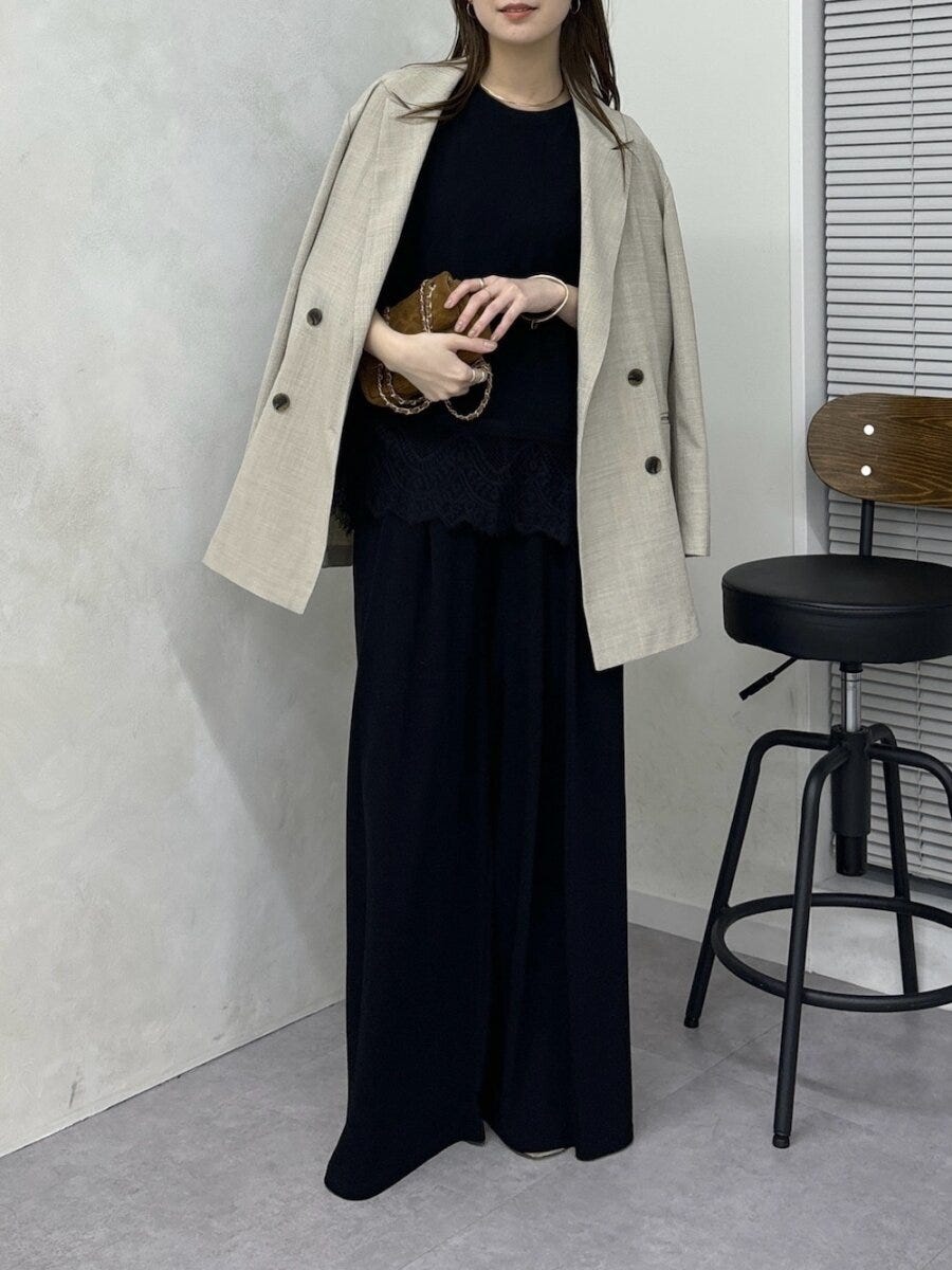 黒ワイドパンツコーデ3