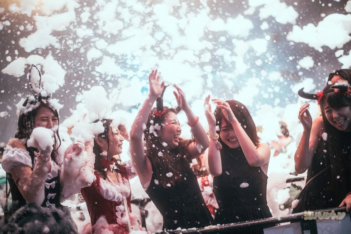 過去の泡ハロウィン／画像提供：アフロ＆コー