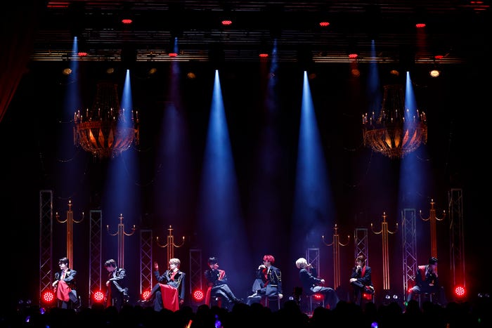 「OCTPATH Showcase 2025~à la carte~」(C)YOSHIMOTO UNIVERSAL TUNES.