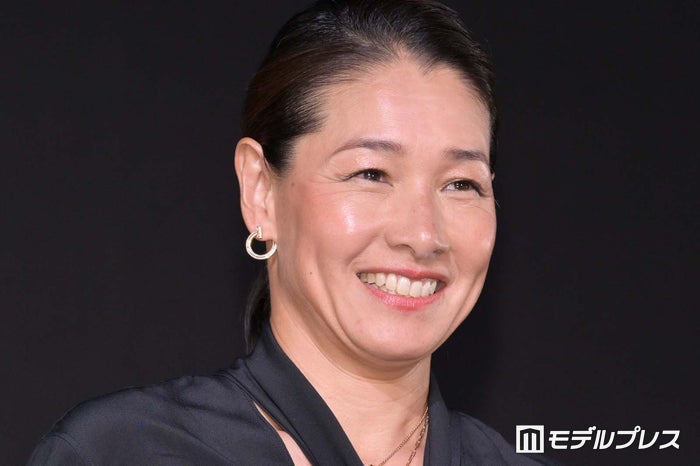 伊達公子さん、イケメン夫を顔出し 誕生日ディナーショットに「似てきた」「憧れる」の声