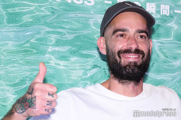 YOSIGO氏(C)モデルプレス