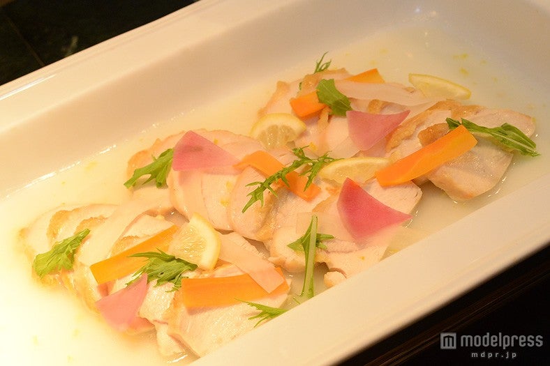 チキンのソテー 柚子胡椒ソース