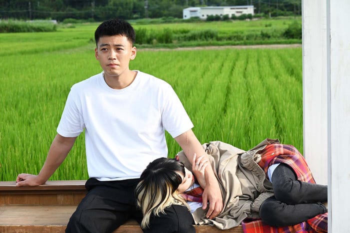 平手友梨奈、竹内涼真「六本木クラス」第6話より(C)Kwang jin/tv asahi