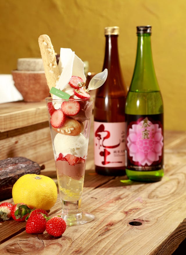 日本酒とチョコレートのLINKパフェ