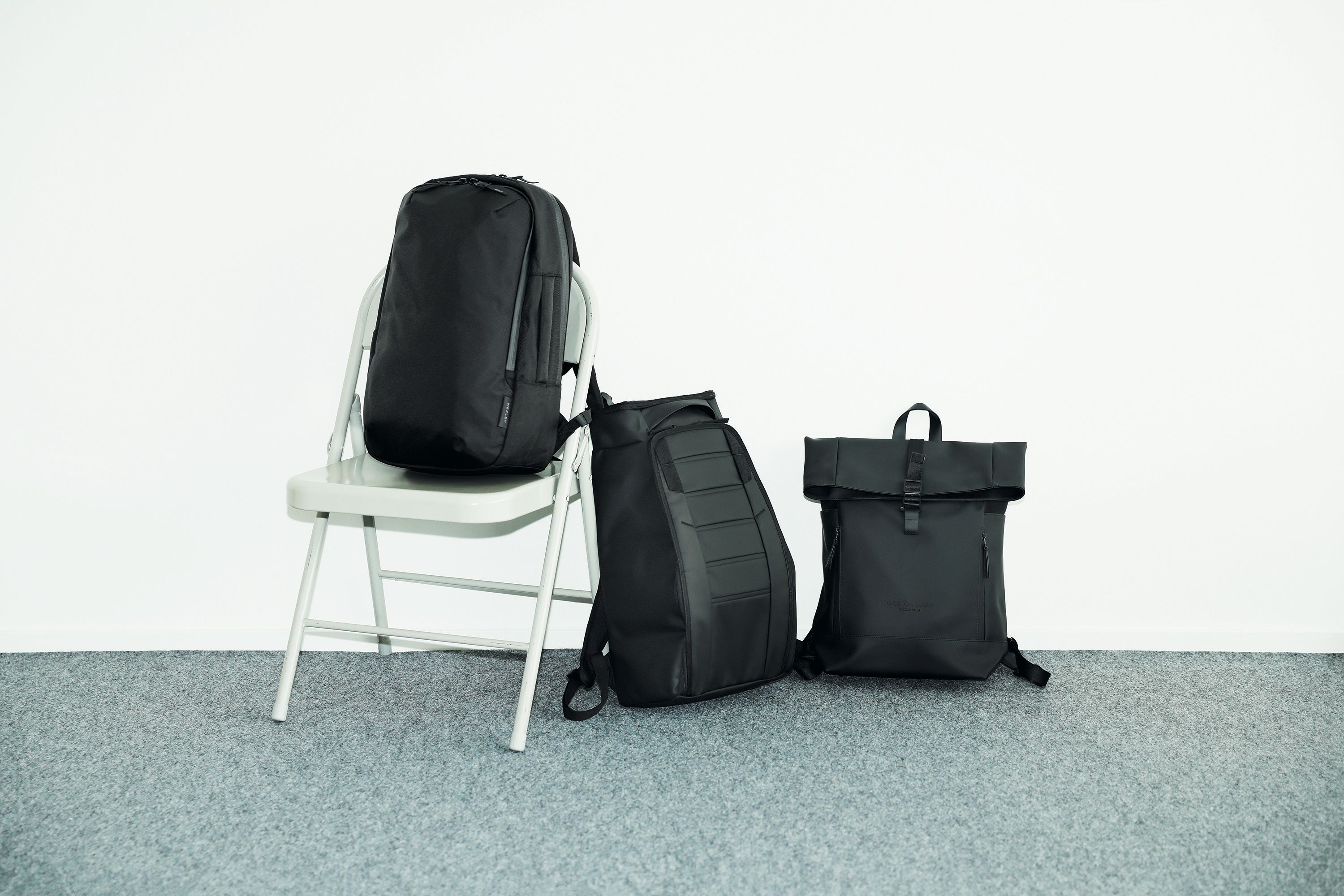 “ON”と“OFF”を自在に行き来する専業ブランドのシンプル＆ブラック万能バックパック──「GQ SHOP」リポート