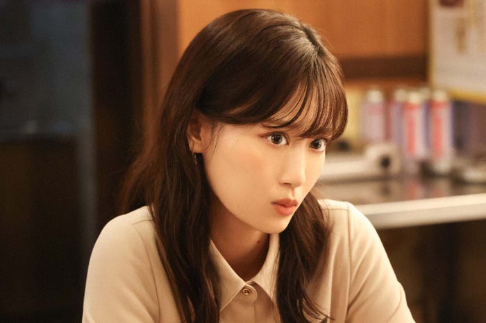 山下美月「Eye Love You」第6話より(C)TBS/撮影:高橋裕子