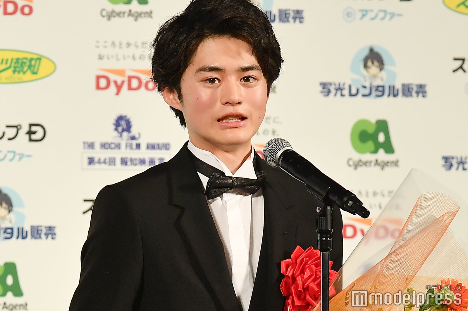 鈴鹿央士（C）モデルプレス