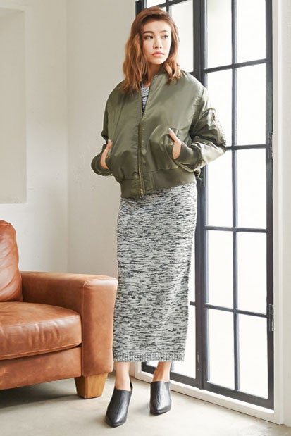 ミックスニットタイトスカート「Re:EDIT by GALSTAR」2,898円（税込）／画像提供：Re:EDIT by GALSTAR