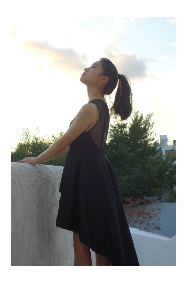 カレンダーオフショットを公開／土屋太鳳オフィシャルブログ（Ameba）より