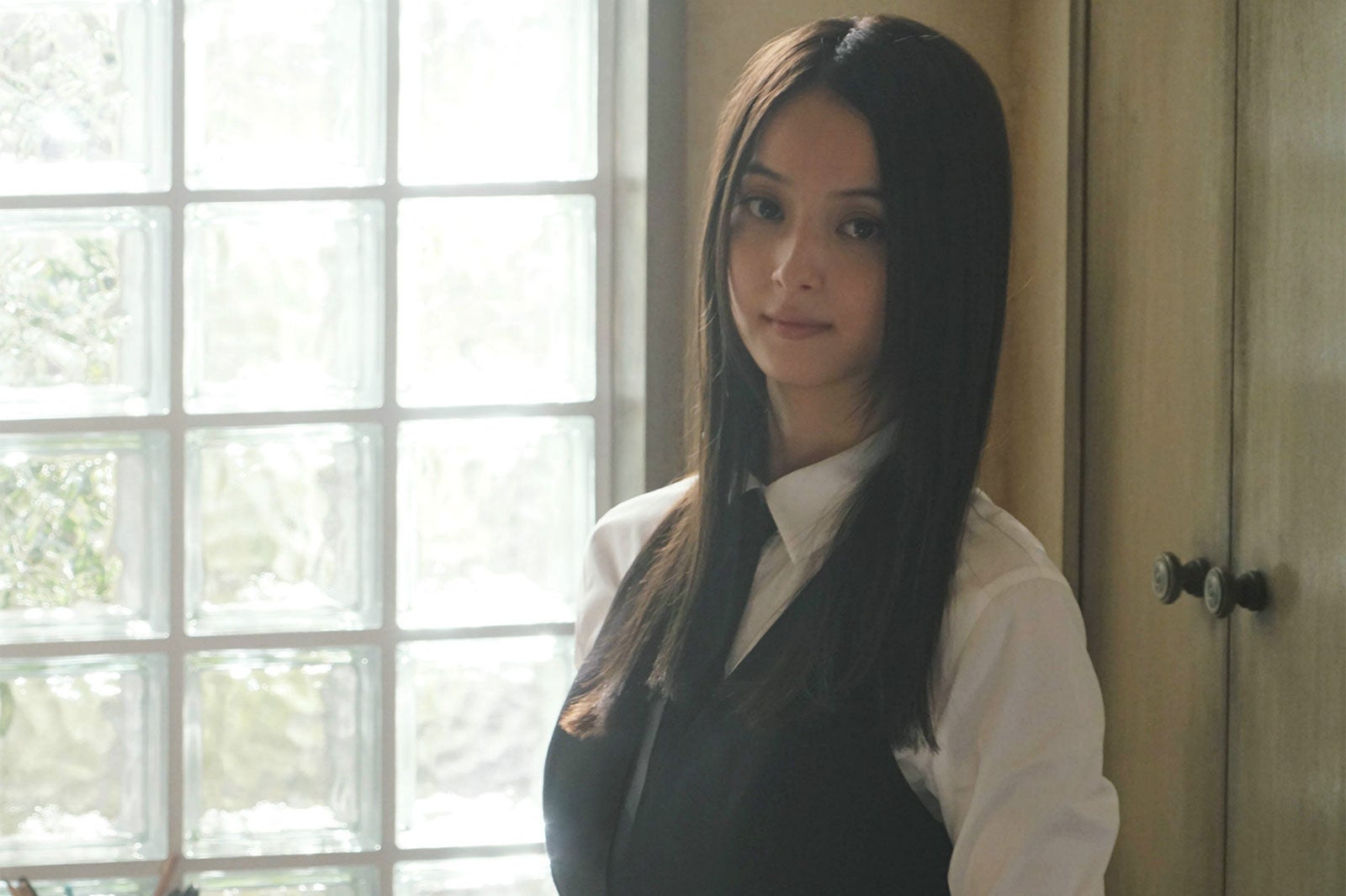 入見カヤ役の佐々木希 （C）2017「東京喰種」製作委員会（C）石田スイ／集英社