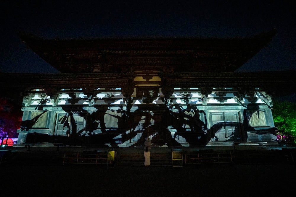 金堂の反転無分別／画像提供：チームラボ