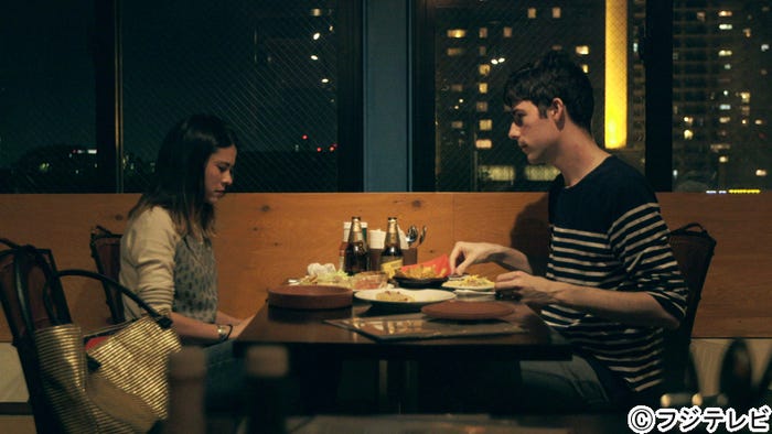 フランセス・スィーヒ(左)と恋人のアンドリュー・ケイン(右)/「テラスハウス」6月2日放送回より