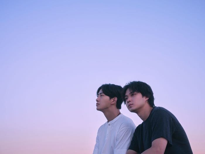 オク・テギョン、磯村勇斗(C)Netflix