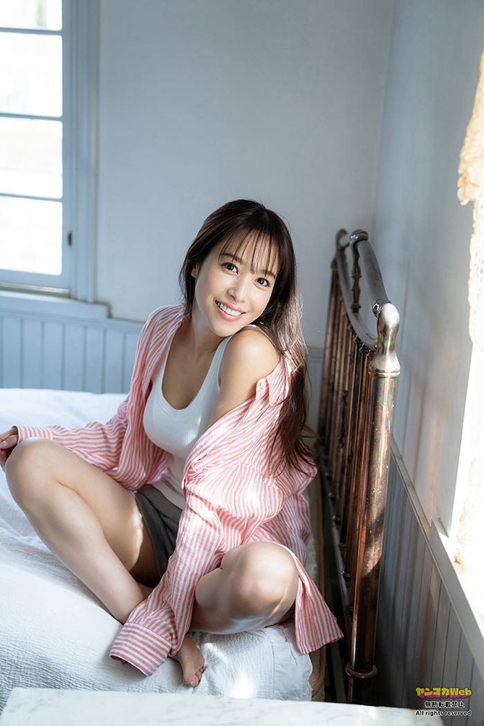 鷲見玲奈(C)LUCKMAN/ヤンマガWeb