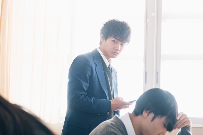 野村周平(C)『電影少女2018』製作委員会