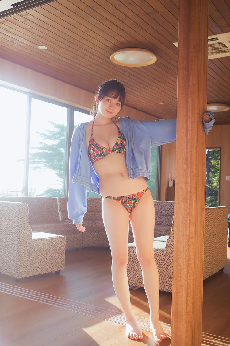 ＳＫＥ　　水着 画像6/25) SKE48江籠裕奈、黒のレオタード水着姿披露 1st写真集「わがままな可愛さ」未公開カット公開 - モデルプレス