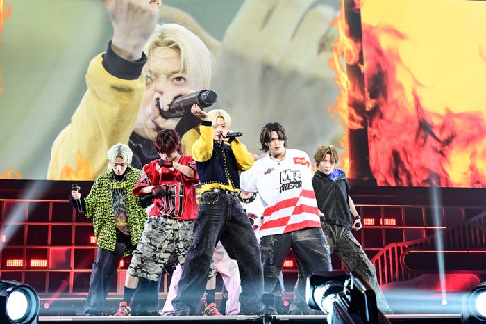MAZZEL/撮影:タマイシンゴ(Team SOUND SHOOTER)、SARU(Team SOUND SHOOTER)、木下マリ(Team SOUND SHOOTER)、高田真希子(Team SOUND SHOOTER)/撮影:タマイシンゴ(Team SOUND SHOOTER)、SARU(Team SOUND SHOOTER)、木下マリ(Team SOUND SHOOTER)、高田真希子(Team SOUND SHOOTER)/撮影:タマイシンゴ(Team SOUND SHOOTER)、SARU(Team SOUND SHOOTER)、木下マリ(Team SOUND SHOOTER)、高田真希子(Team SOUND SHOOTER)