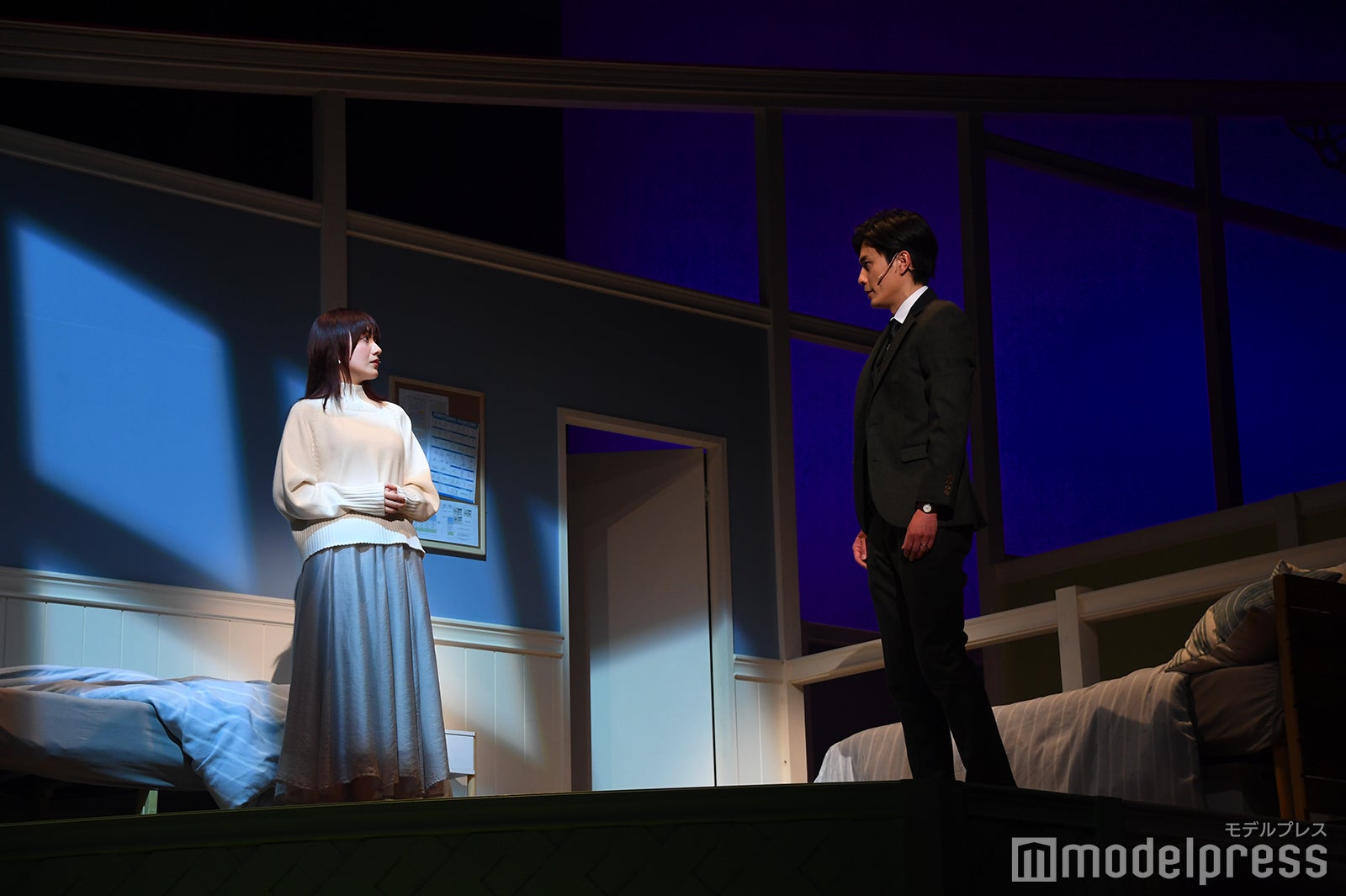 小島藤子、庄野崎謙／「年下彼氏～君のとなりで～」公開ゲネプロより（C）モデルプレス