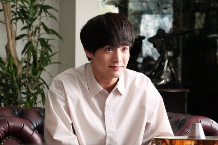 赤楚衛二 「SUPER RICH」第3話より(C)フジテレビ