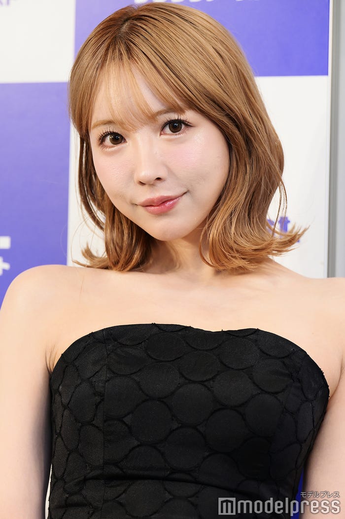 三上悠亜(C)モデルプレス