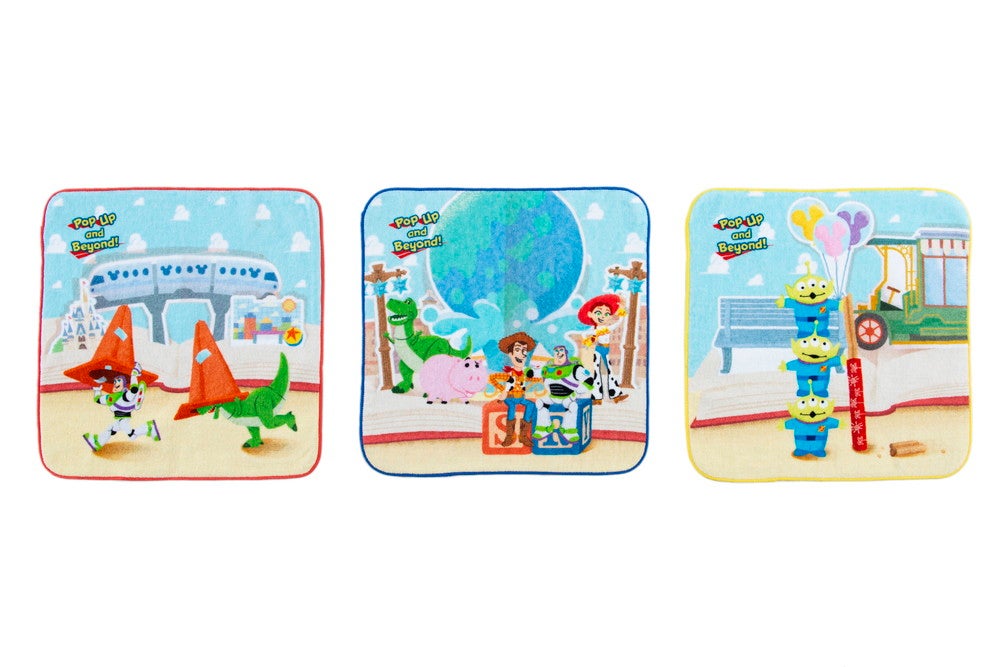 ミニタオルセット¥1,600（C）Disney （C）Disney／Pixar （C）2022 Hasbro．All Rights Reserved．（C）2022 Poof-Slinky，Inc．