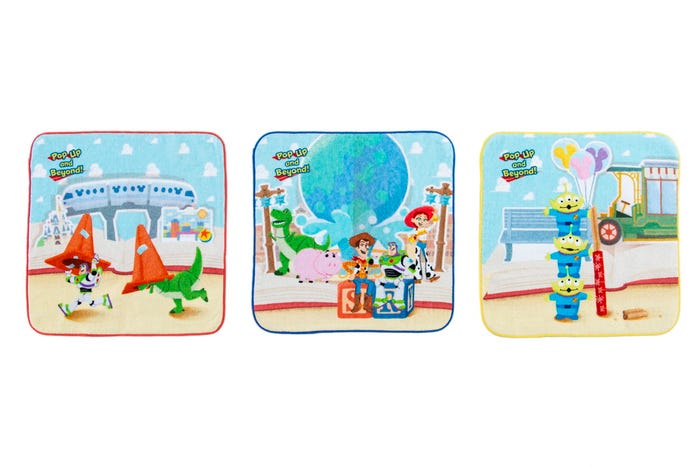 ミニタオルセット¥1,600(C)Disney (C)Disney/Pixar (C)2022 Hasbro.All Rights Reserved.(C)2022 Poof-Slinky,Inc.