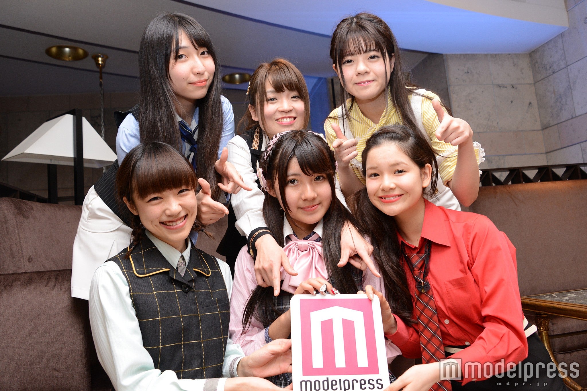 カプ式会社ハイパーモチベーション／（前列左から）小澤綾乃、齋藤優、詩島萌々（後列左から）仙咲ふうか、西條美里、小畑奈菜（C）モデルプレス