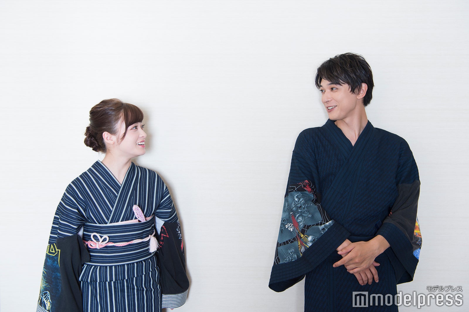 橋本環奈、吉沢亮 （C）モデルプレス