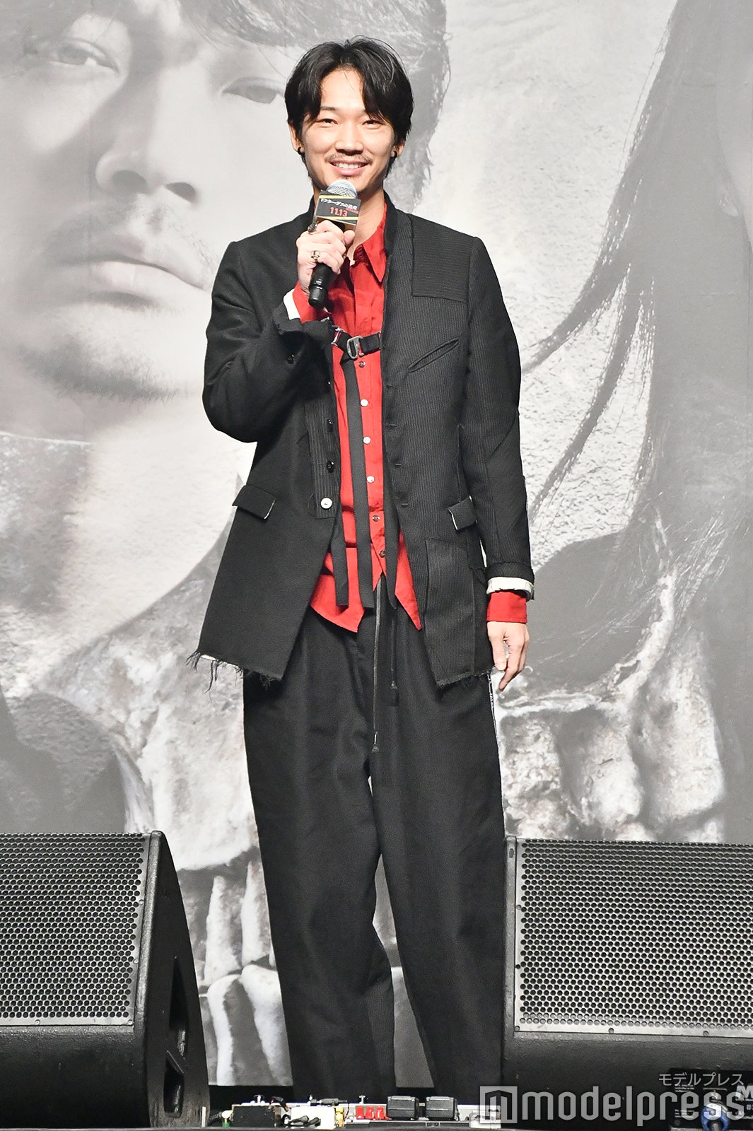 綾野剛（C）モデルプレス