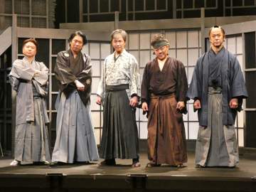 吉本新喜劇座長・アキ 東映スタントマン時代から35年以上構想の舞台に「すごく感動」