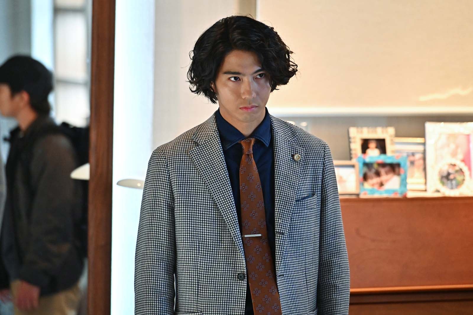 賀来賢人「マイファミリー」第7話より（C）TBS