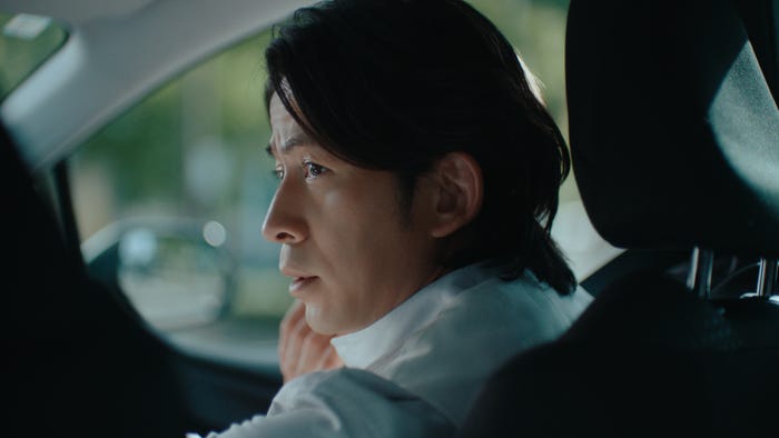 岡田准一「朝マックタイム 外回り篇」より(提供写真)