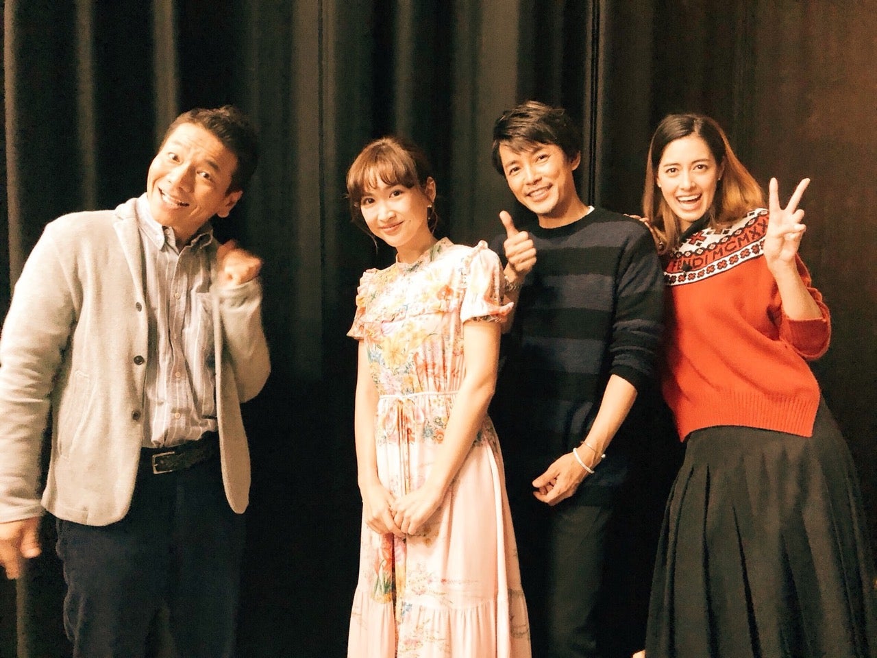 （左から）上田晋也、紗栄子、藤木直人、森泉（写真提供：avex）