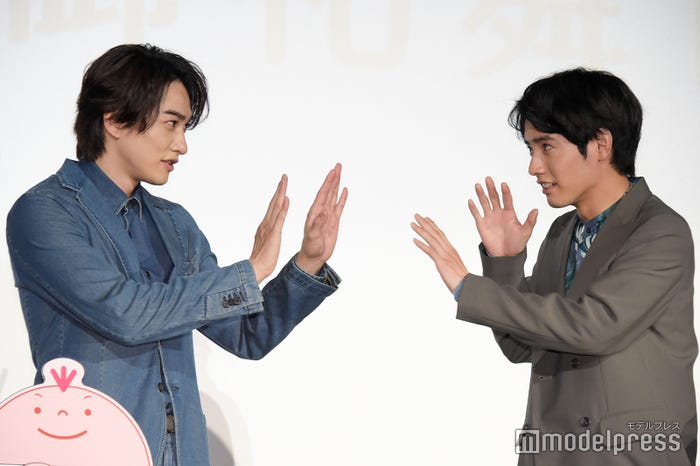 町田啓太、赤楚衛二 (C)モデルプレス