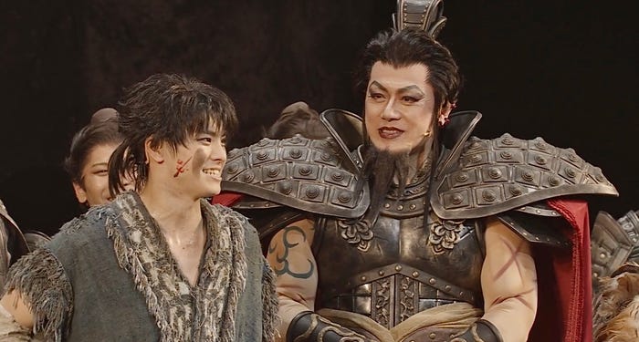 高野洸、山口祐一郎/舞台「キングダム」大千穐楽より(C)原泰久/集英社