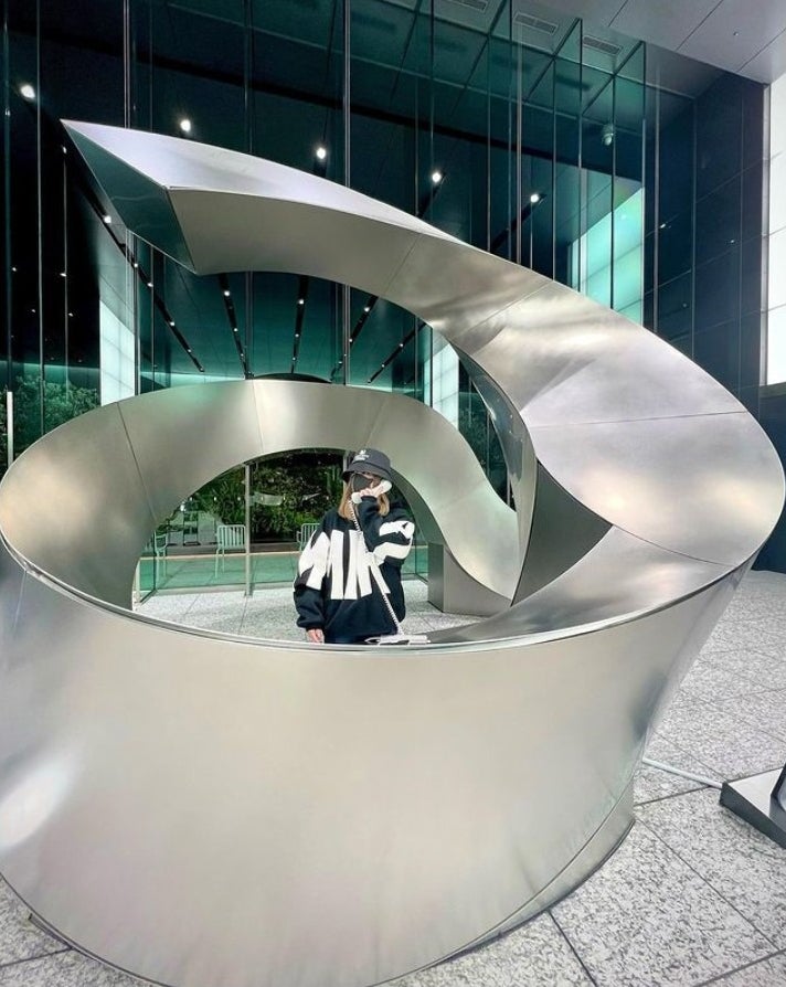 浜崎あゆみ、移転前エイベックス本社で受付係「思い出せない位の想い出たちにありがとうを込めて」