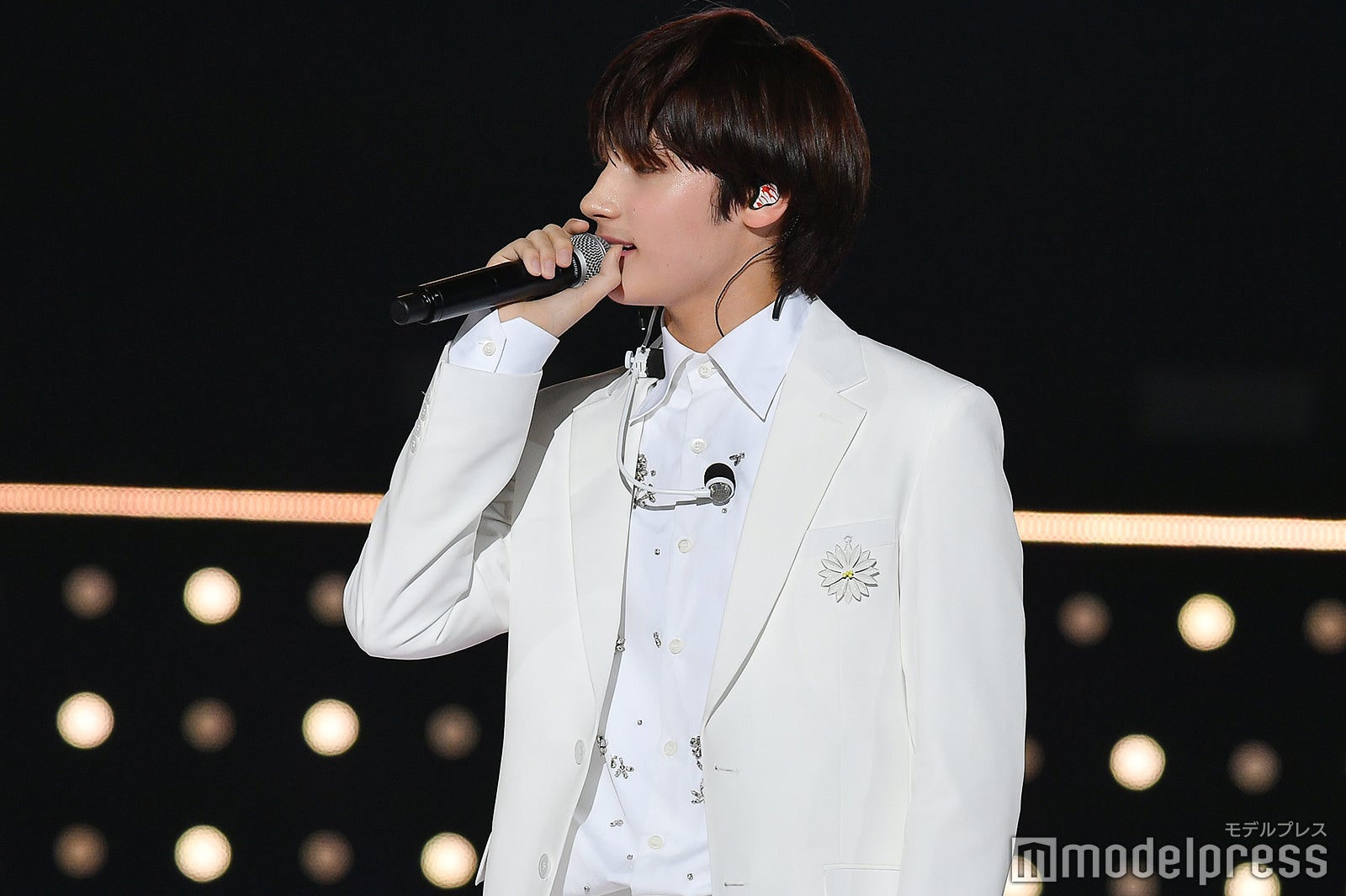 TOMORROW X TOGETHER（C）モデルプレス