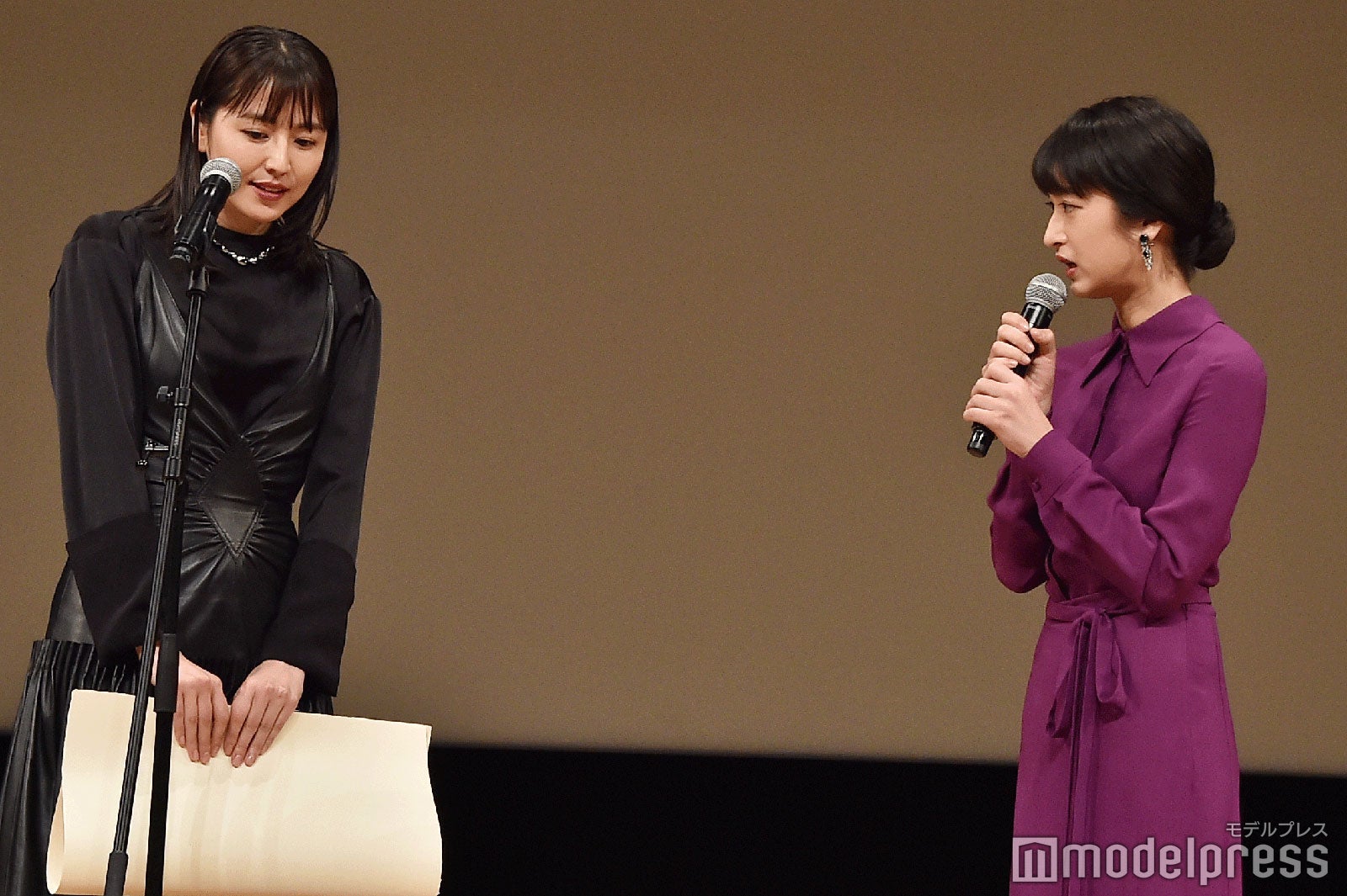 長澤まさみ、門脇麦 （C）モデルプレス