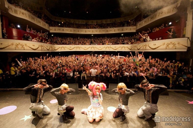 きゃりーぱみゅぱみゅ／PHOTO by Aki Ishii