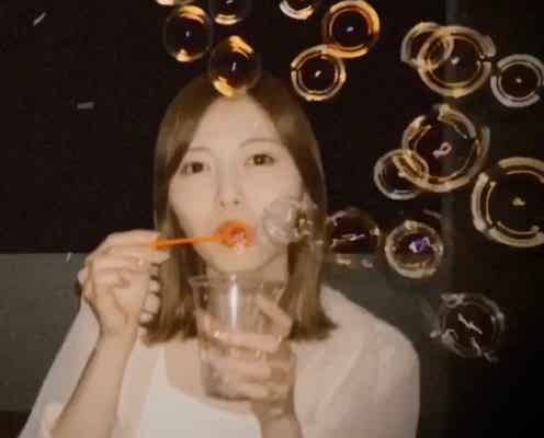 乃木坂46白石麻衣、“夜のシャボン玉”動画「彼女感すごい」「エモい」の声