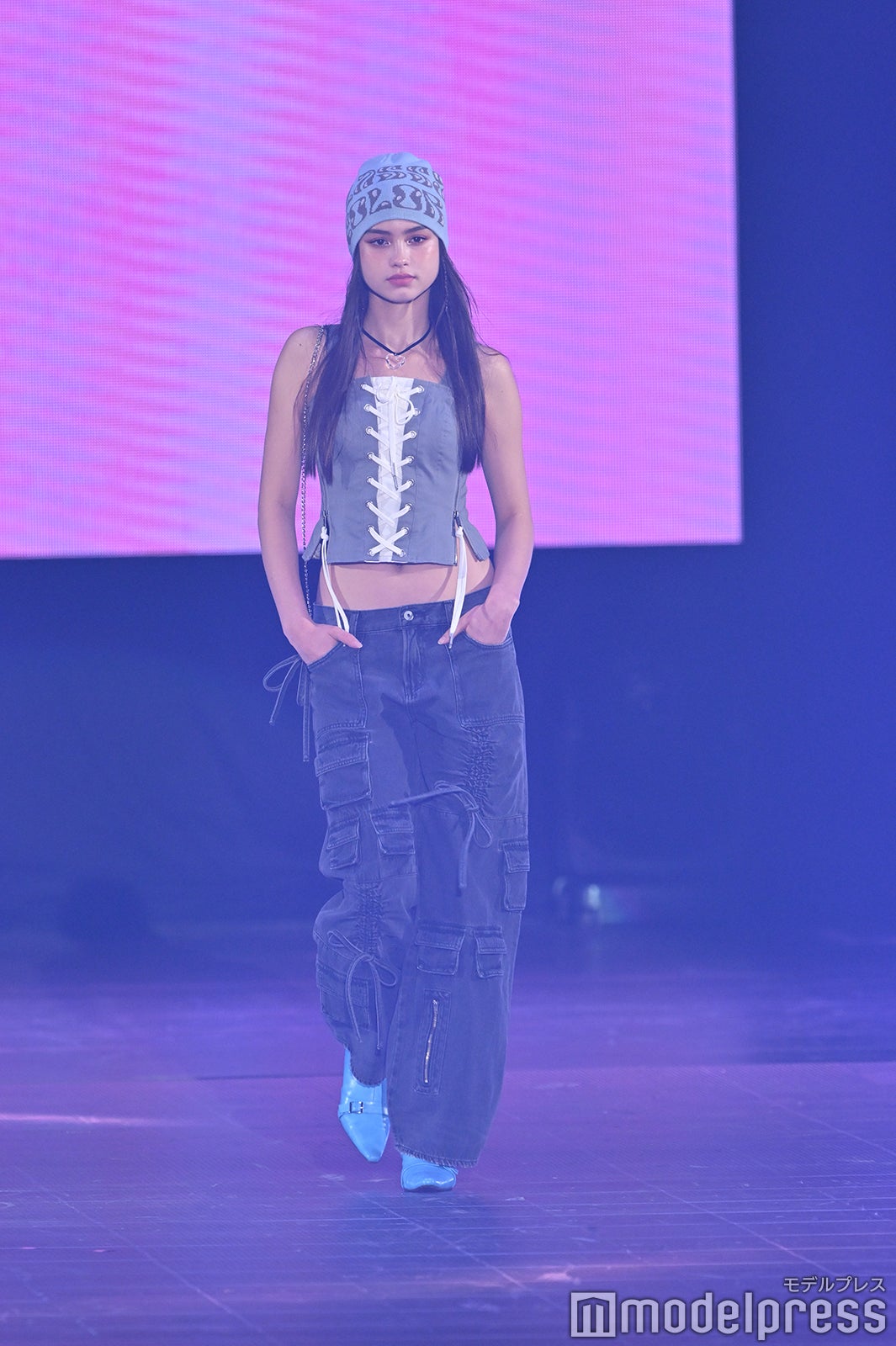 （C）モデルプレス