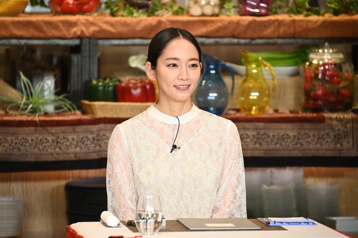 吉岡里帆 (C)日本テレビ