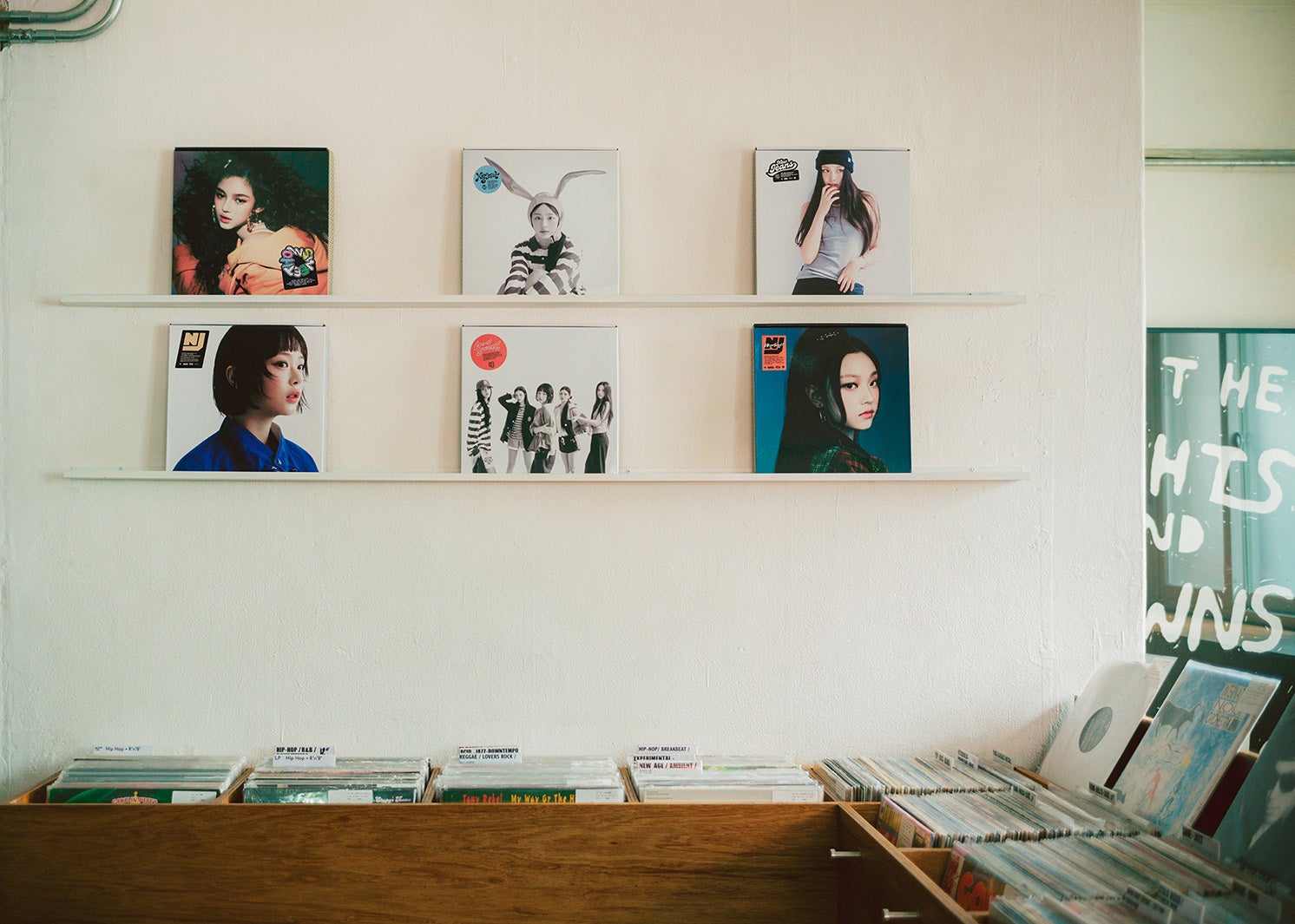 NewJeans「How Sweet」ジャケット写真（C）2024 ADOR. All Rights Reserved.