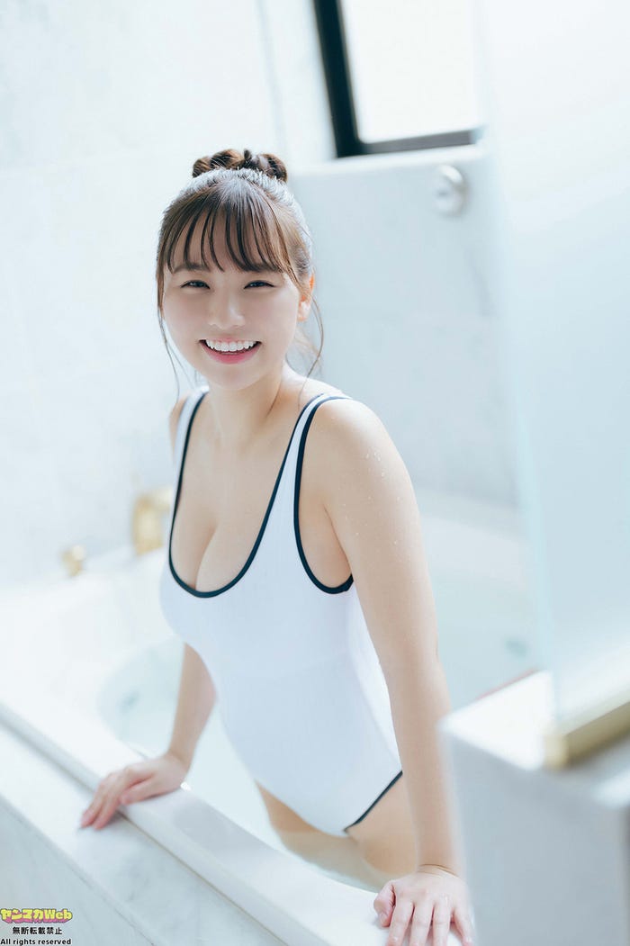 本郷柚巴(C)前康輔/ヤンマガWeb