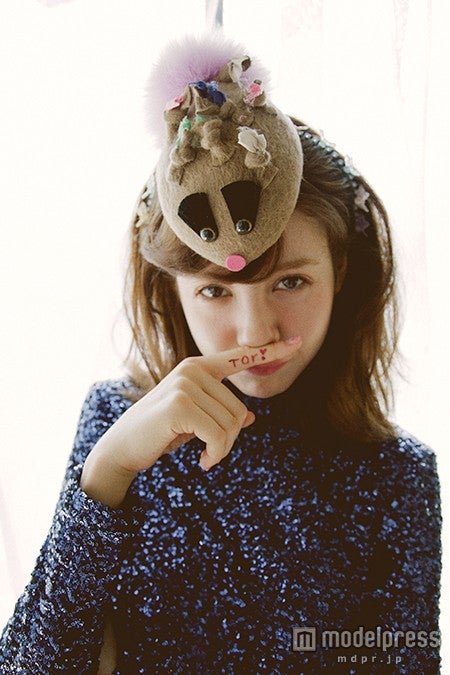 トリンドル玲奈、大学生活との両立で得た“染まりきらない”魅力「自分は特別じゃない」