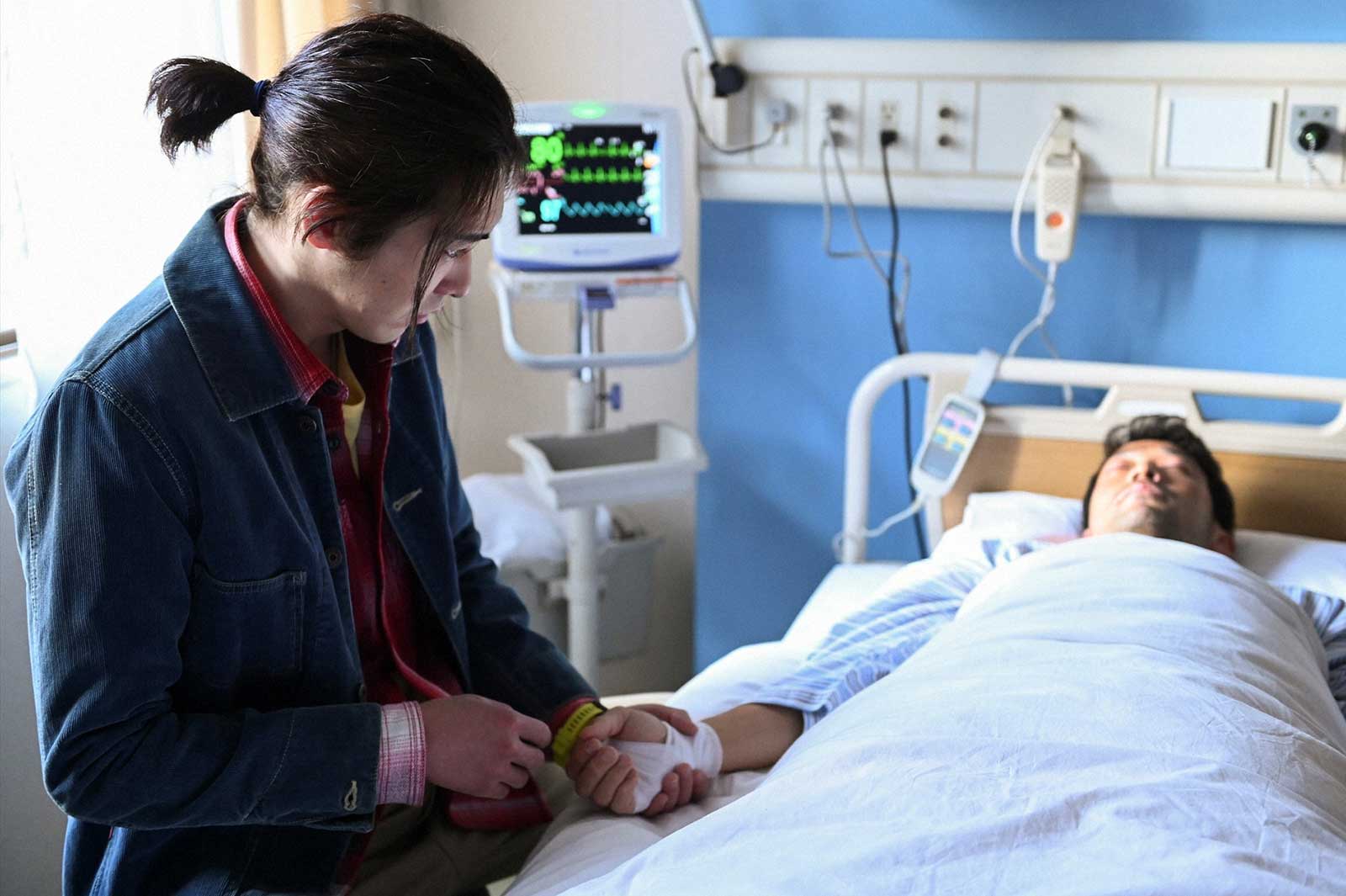 柄本佑、迫田孝也「天国と地獄 ～サイコな2人～」第7話より（C）TBS