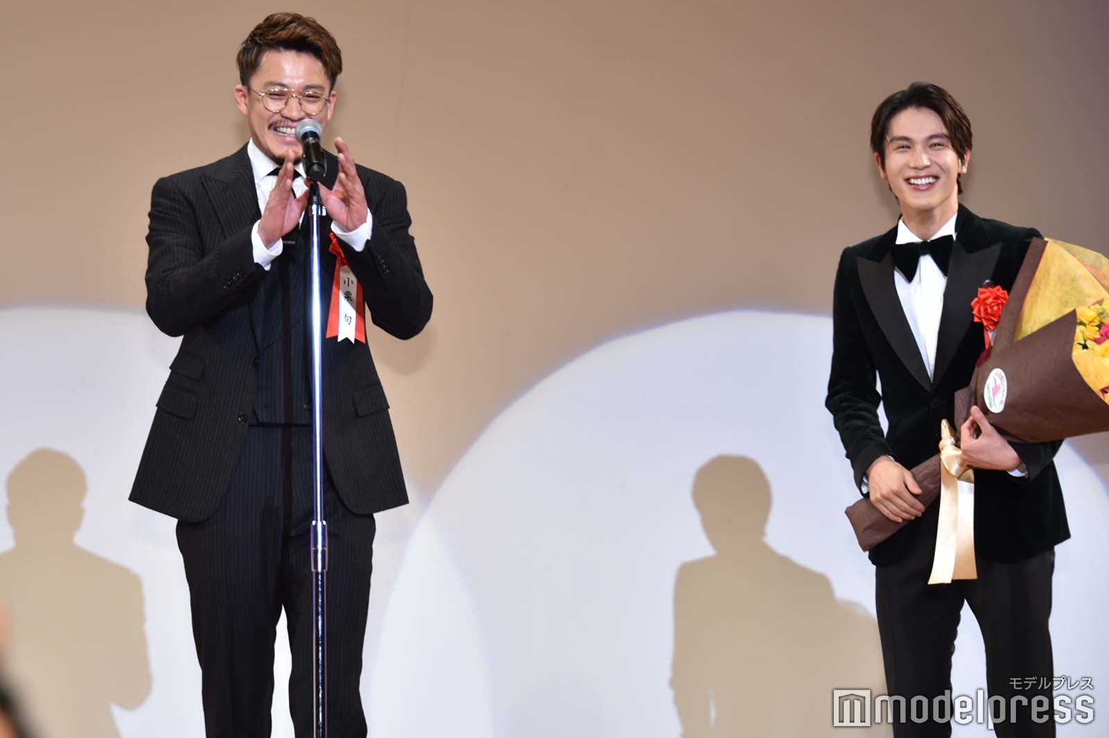 小栗旬、中川大志 （C）モデルプレス