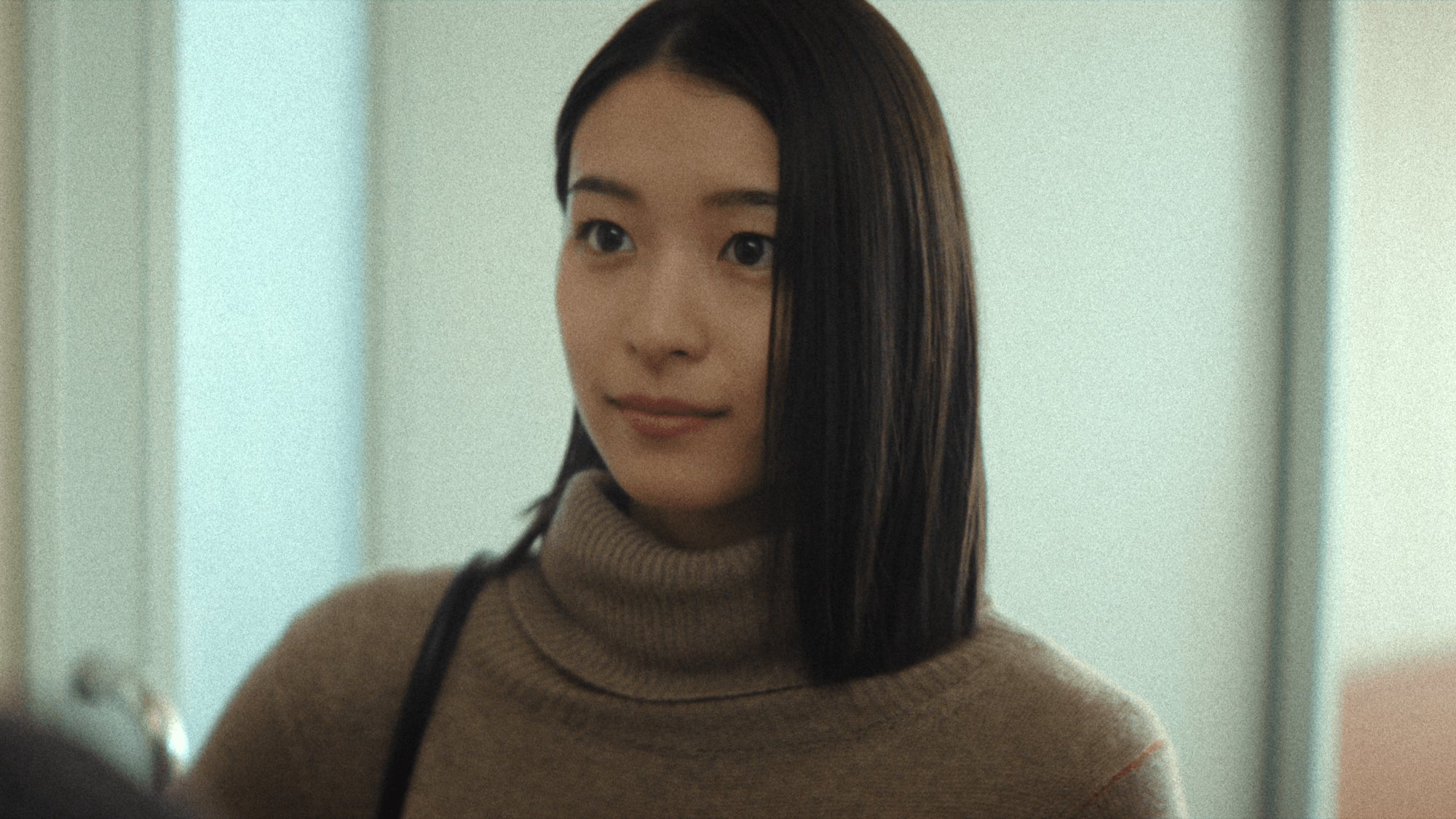 鳴海唯「わかっていても the shapes of love」（C）AbemaTV,Inc.